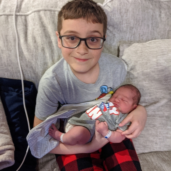 Meet your Posher, Corinne - Picture 7 of 8